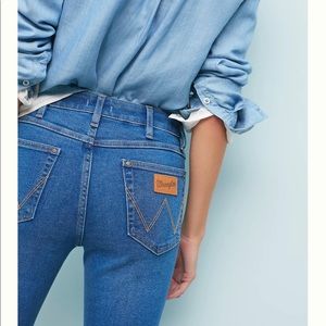 Wrangler Women’s High Rise Skinny Jean